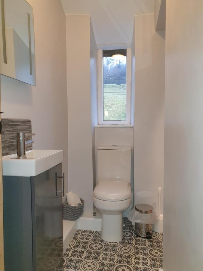 No8 3 Bed Cottage Winter Deals Offered 3 Nights Or More Nov-Mar Backbarrow Bilik gambar