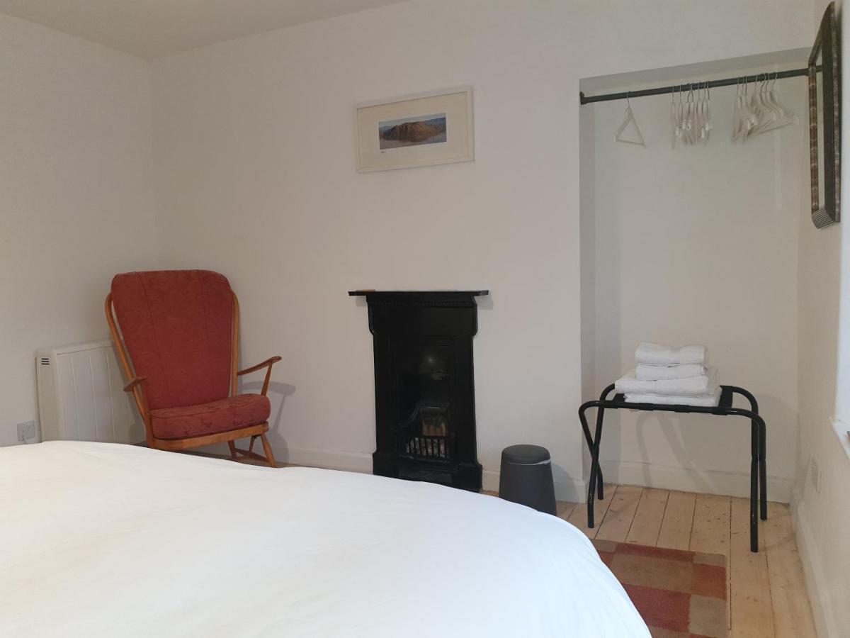 No8 3 Bed Cottage Winter Deals Offered 3 Nights Or More Nov-Mar Backbarrow Bilik gambar